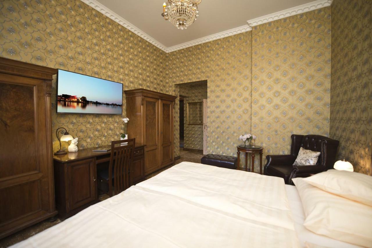 Guest House Villa Fritz Потсдам Екстериор снимка